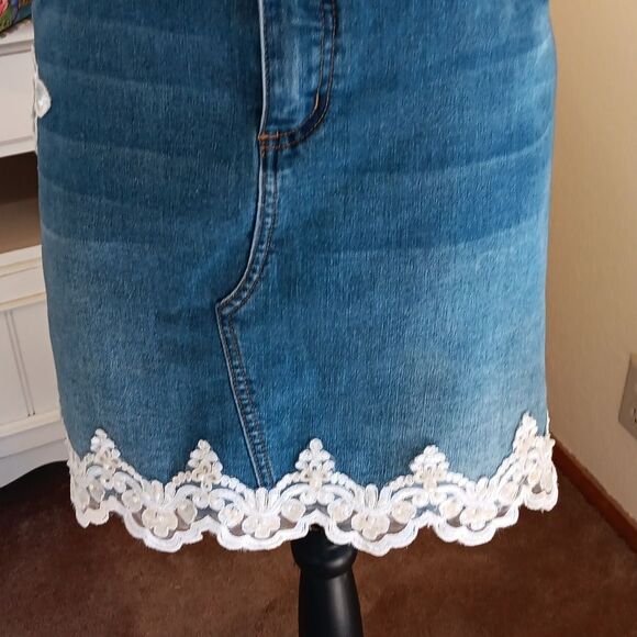 Venus Embellished  Denim Skirt. - Picture 5 of 12